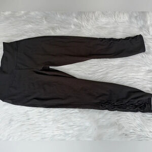 Lululemon Tied To It 7/8 Tight Black Size 12 Inseam 25in